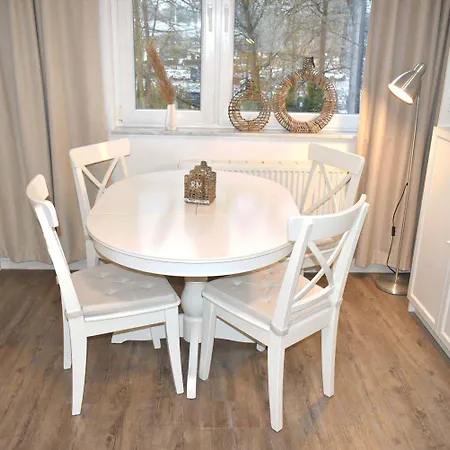 Apartment Bett U Butze Timmendorfer *